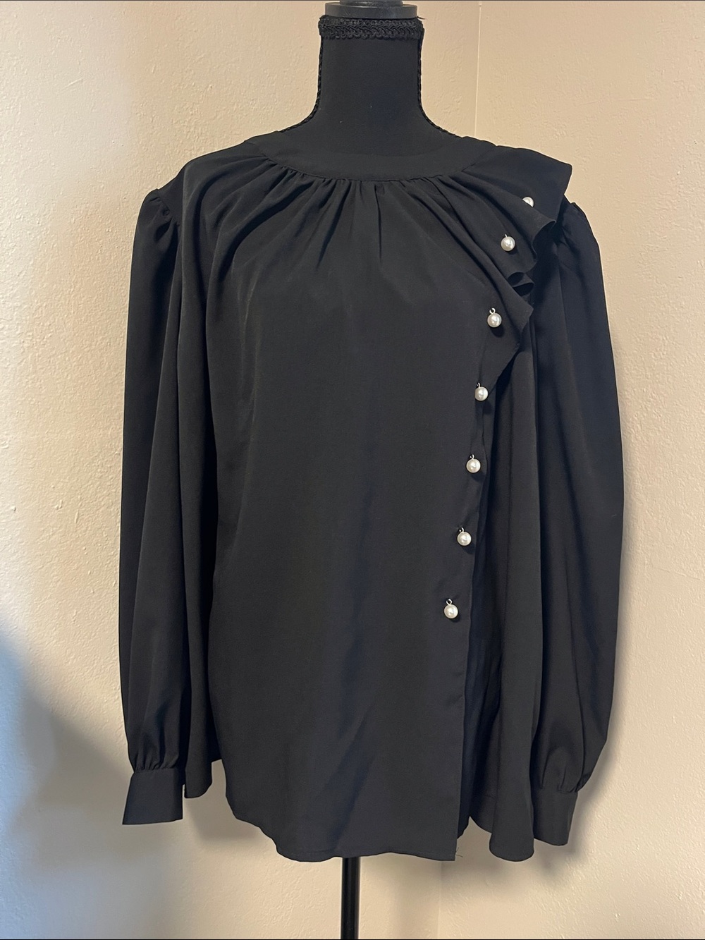 NWT Eloquii Black Pearl-Accent Gathered Neck Blouse-Size 24